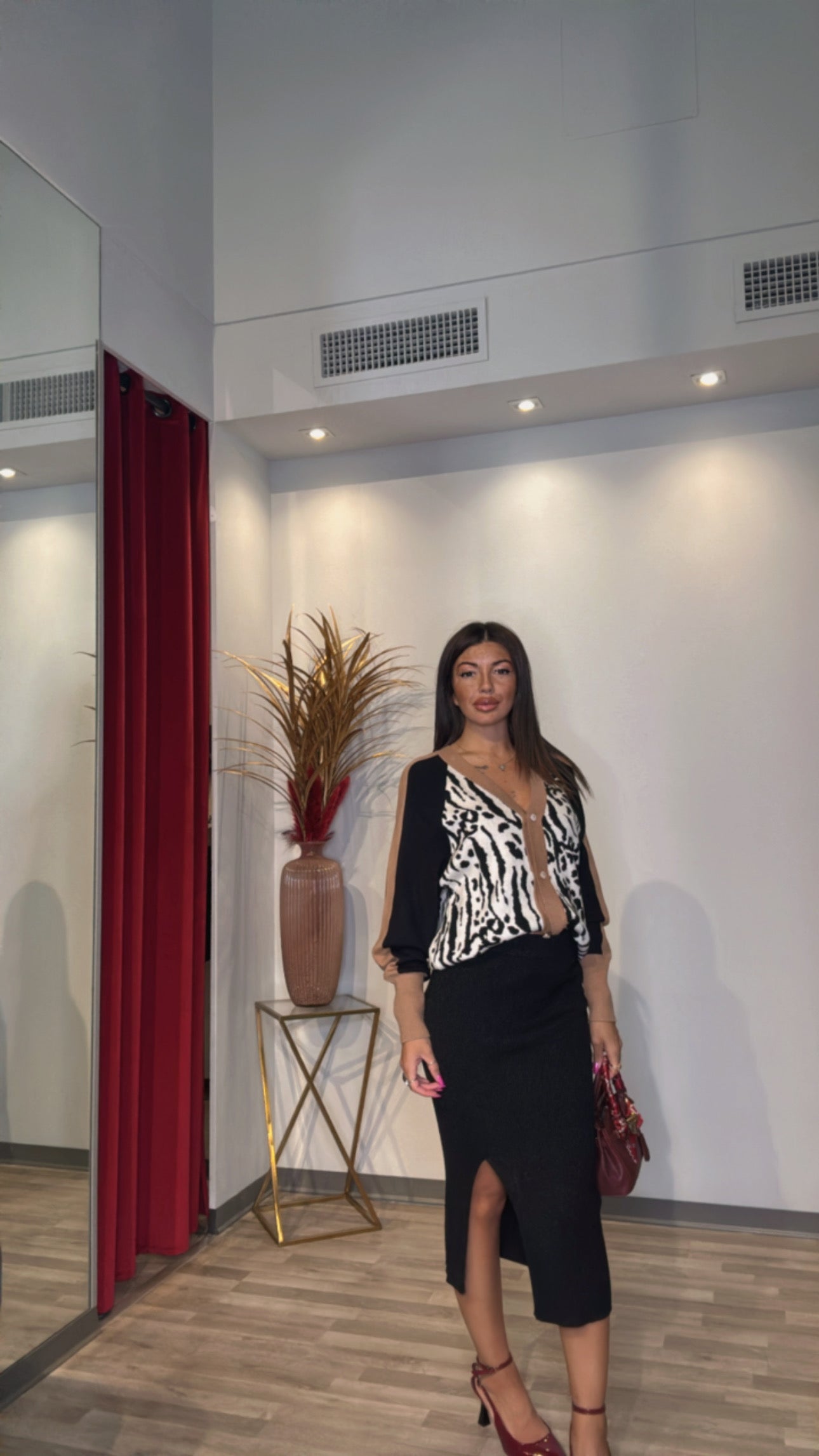 LONGUETTE  NERA SPACCO