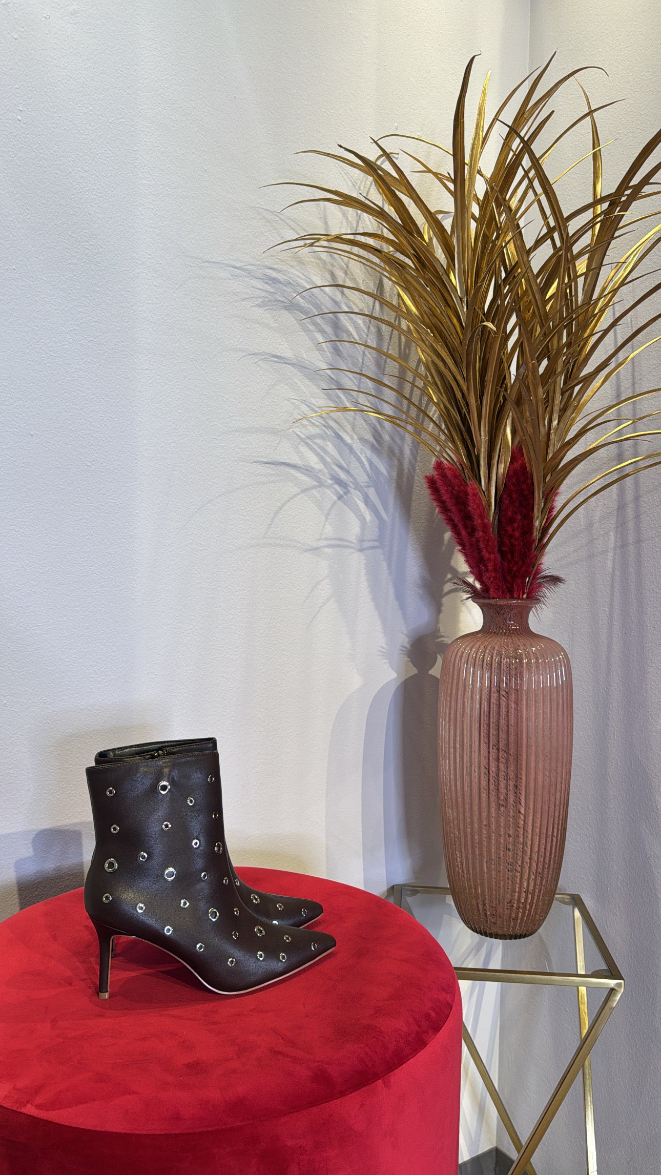 STIVALETTI MARRONE BORCHIE